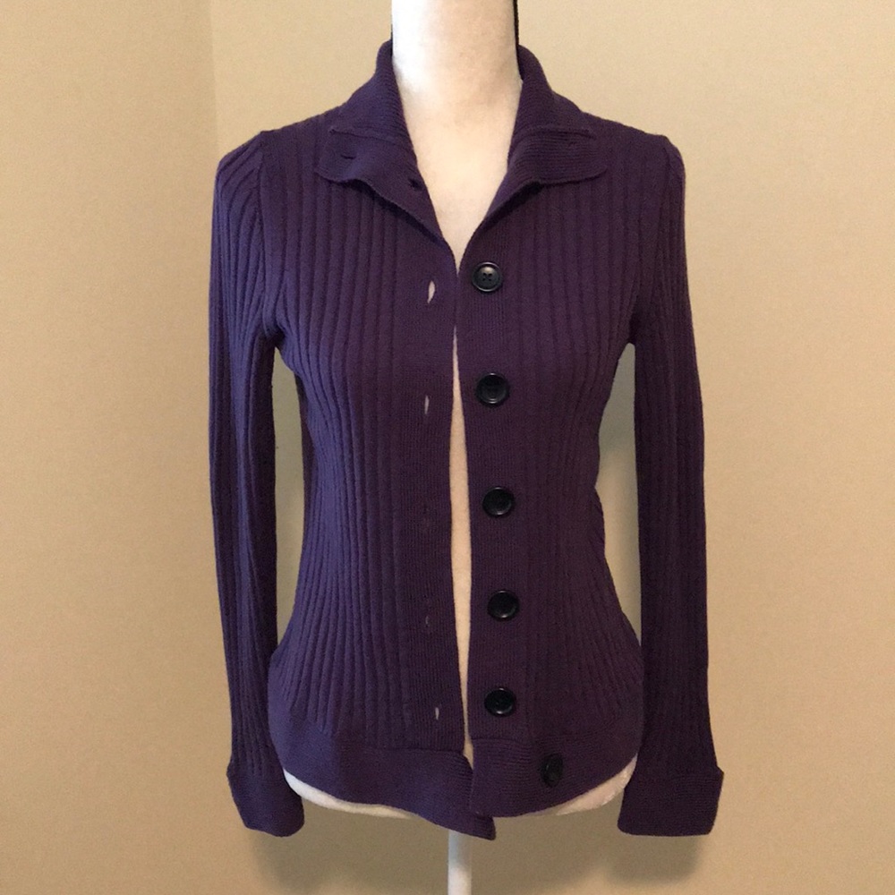 Beautiful Banana Republic coat 💜💜
